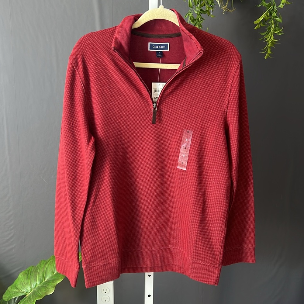 Club Room. Mens quarter zip pullover. size S
